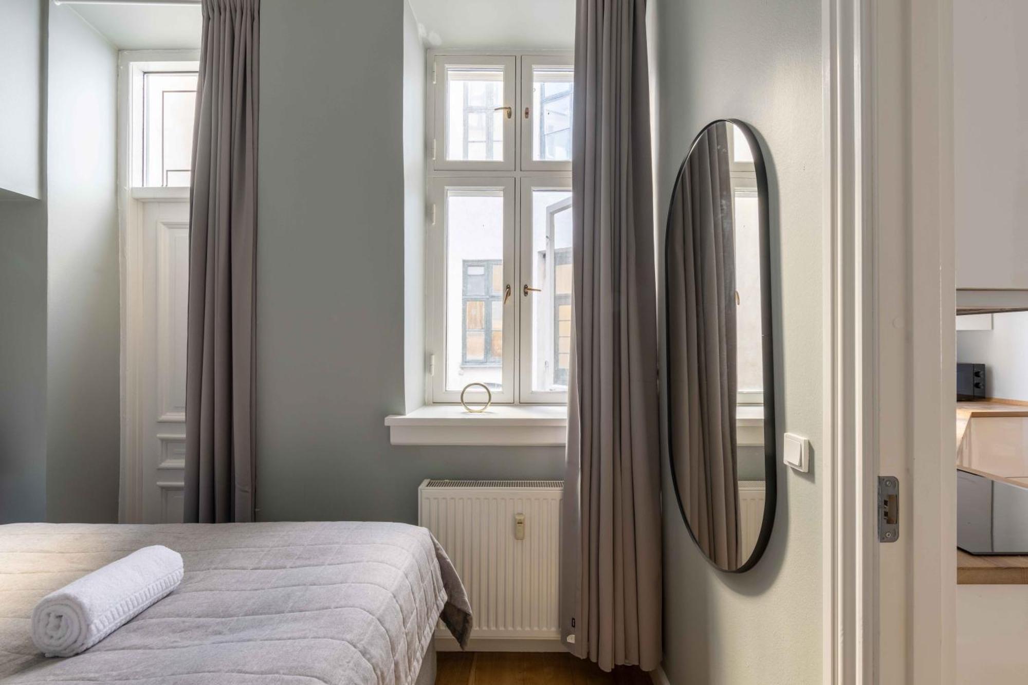 Stylish Apartment At Best Location In Cph By The Canals โคเปนเฮเกน ภายนอก รูปภาพ